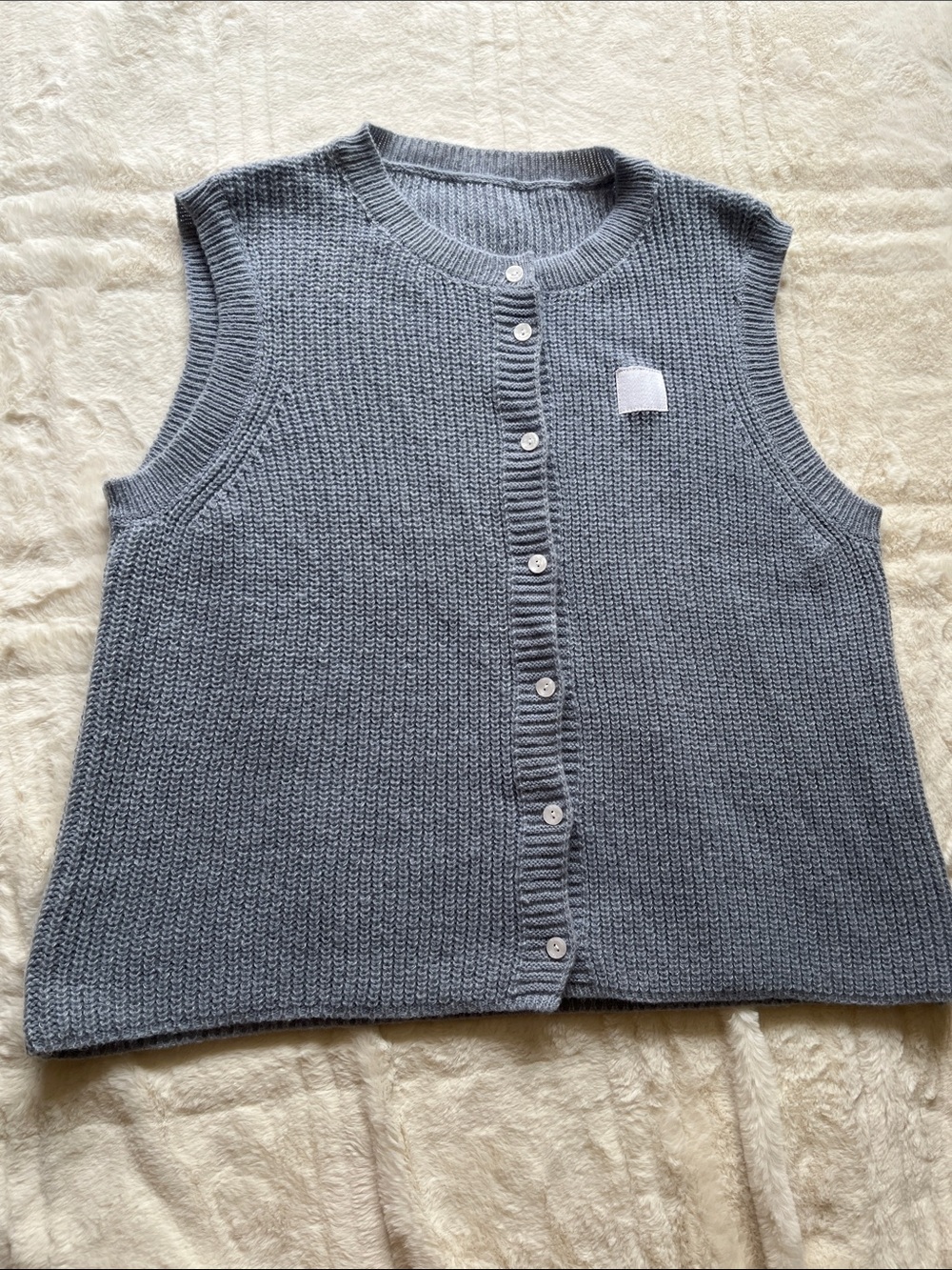 Women’s Sleeveless Button-Front Knit Vest in Dusty Blue